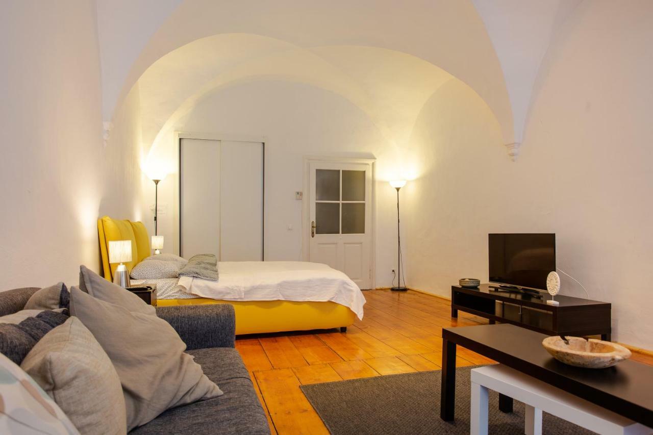سيبيو Arcade Apartment المظهر الخارجي الصورة
